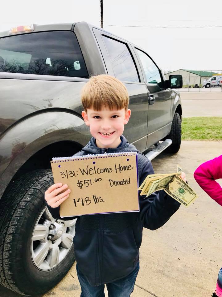 Read more about the article Rock Bridge 3rd grader crushes cans for veterans